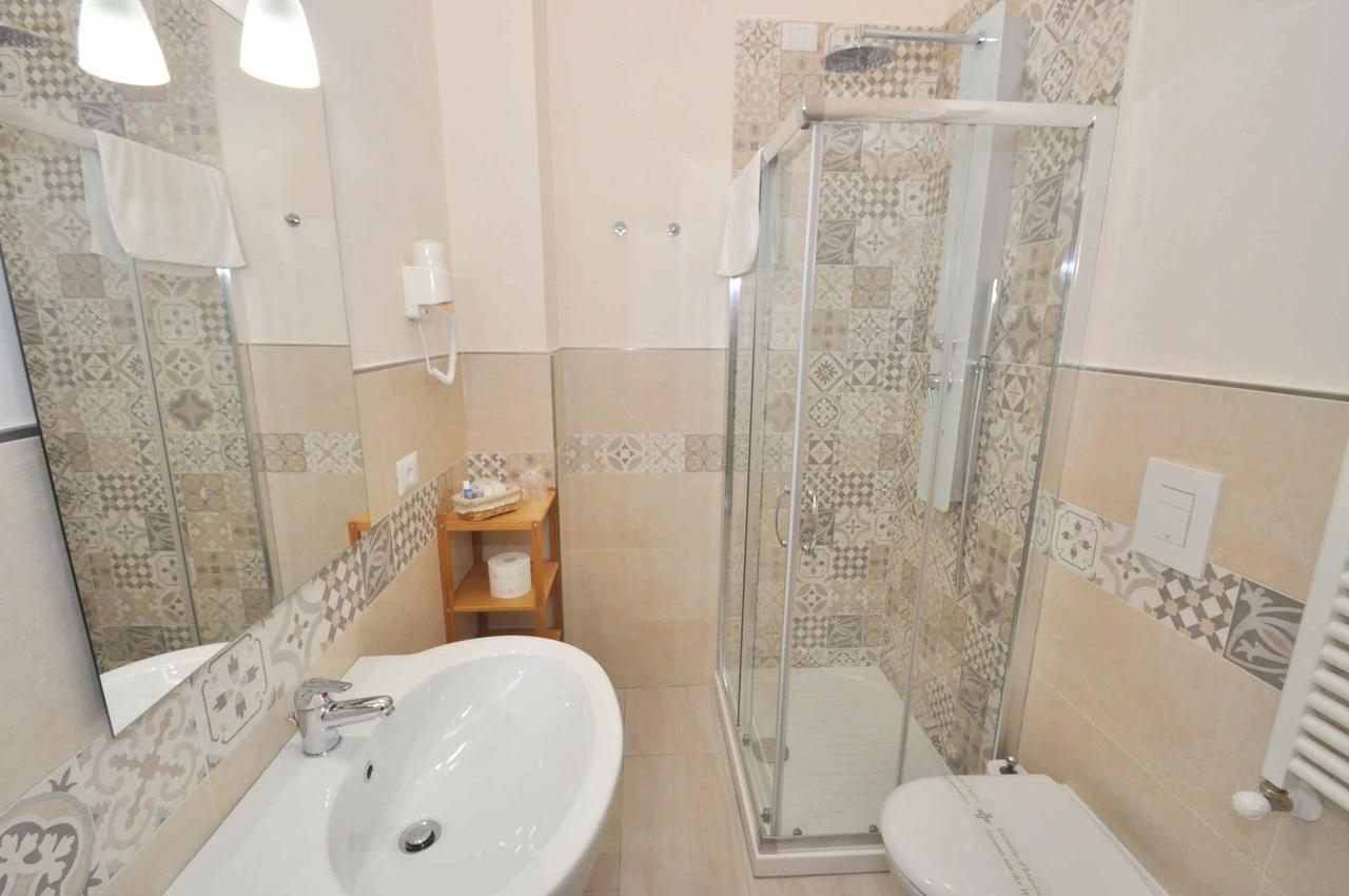 Residenza Eleonora Bed & Breakfast Salerno Luaran gambar