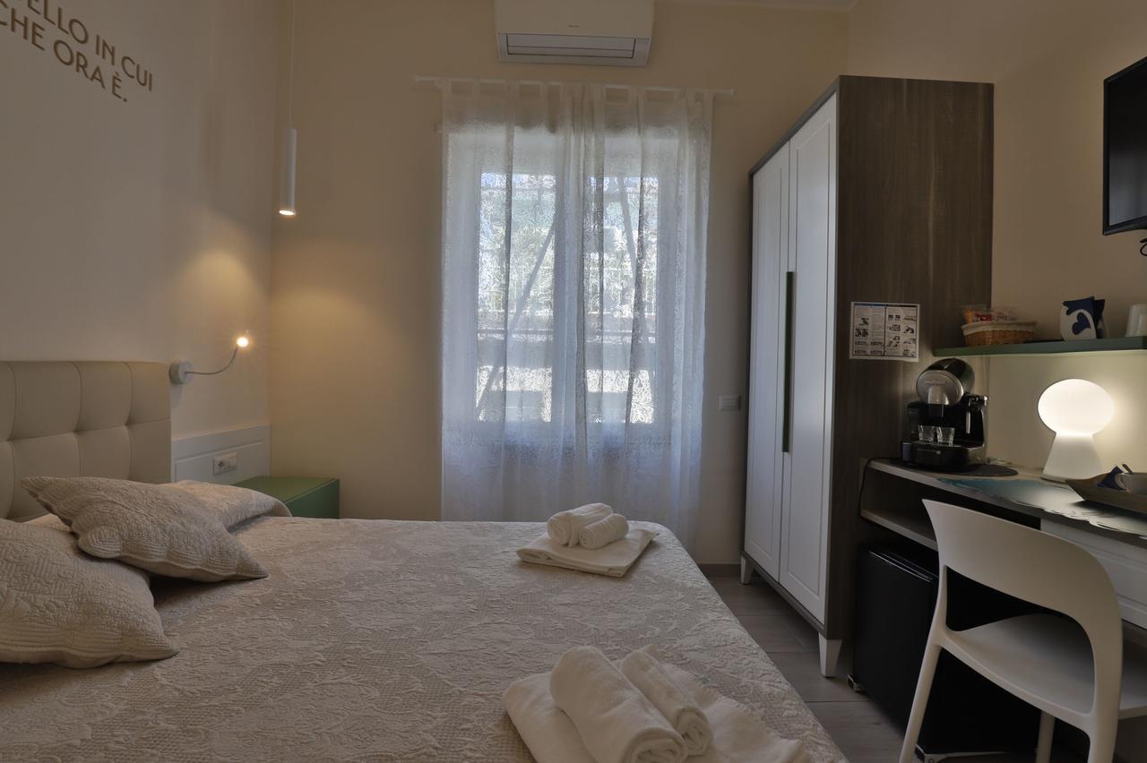 Residenza Eleonora Bed & Breakfast Salerno Luaran gambar