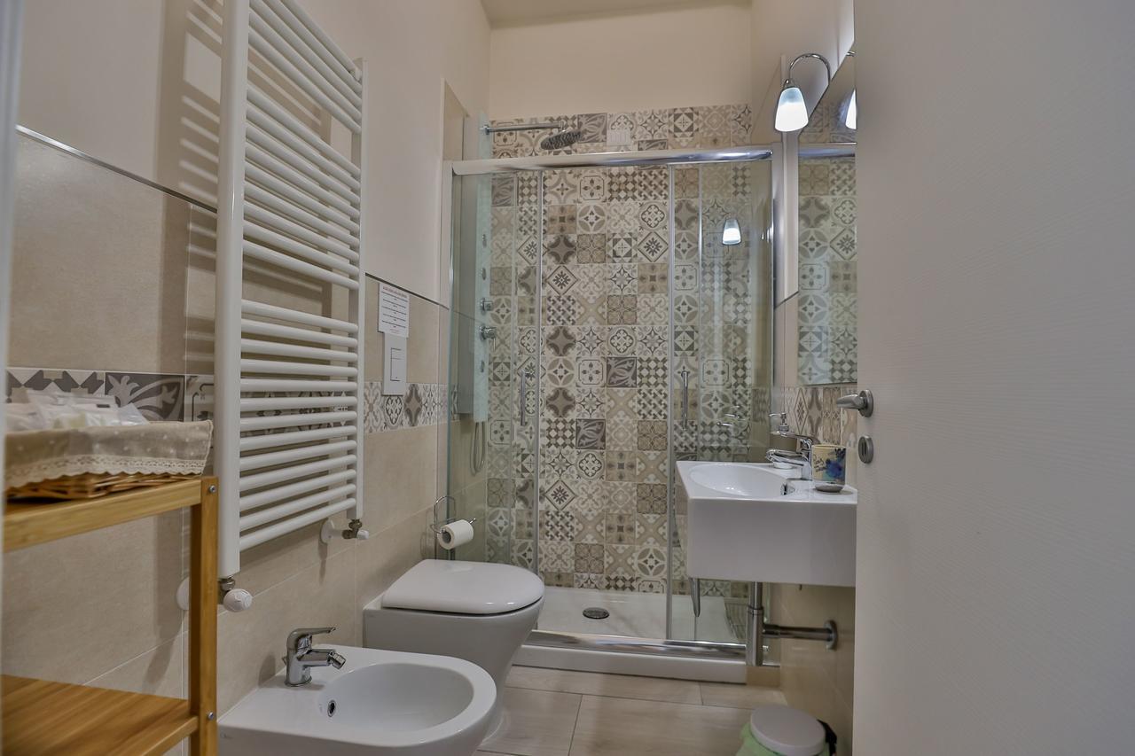 Residenza Eleonora Bed & Breakfast Salerno Luaran gambar