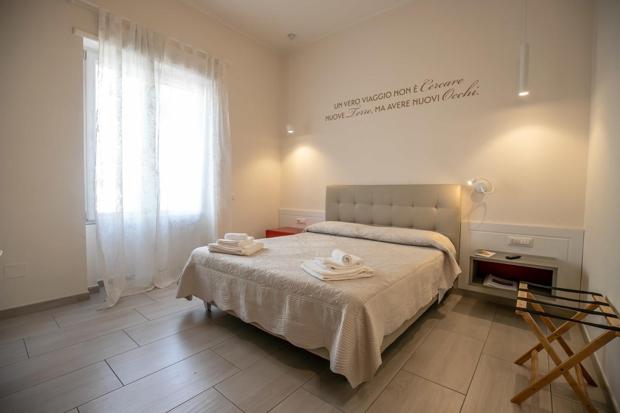 Residenza Eleonora Bed & Breakfast Salerno Luaran gambar